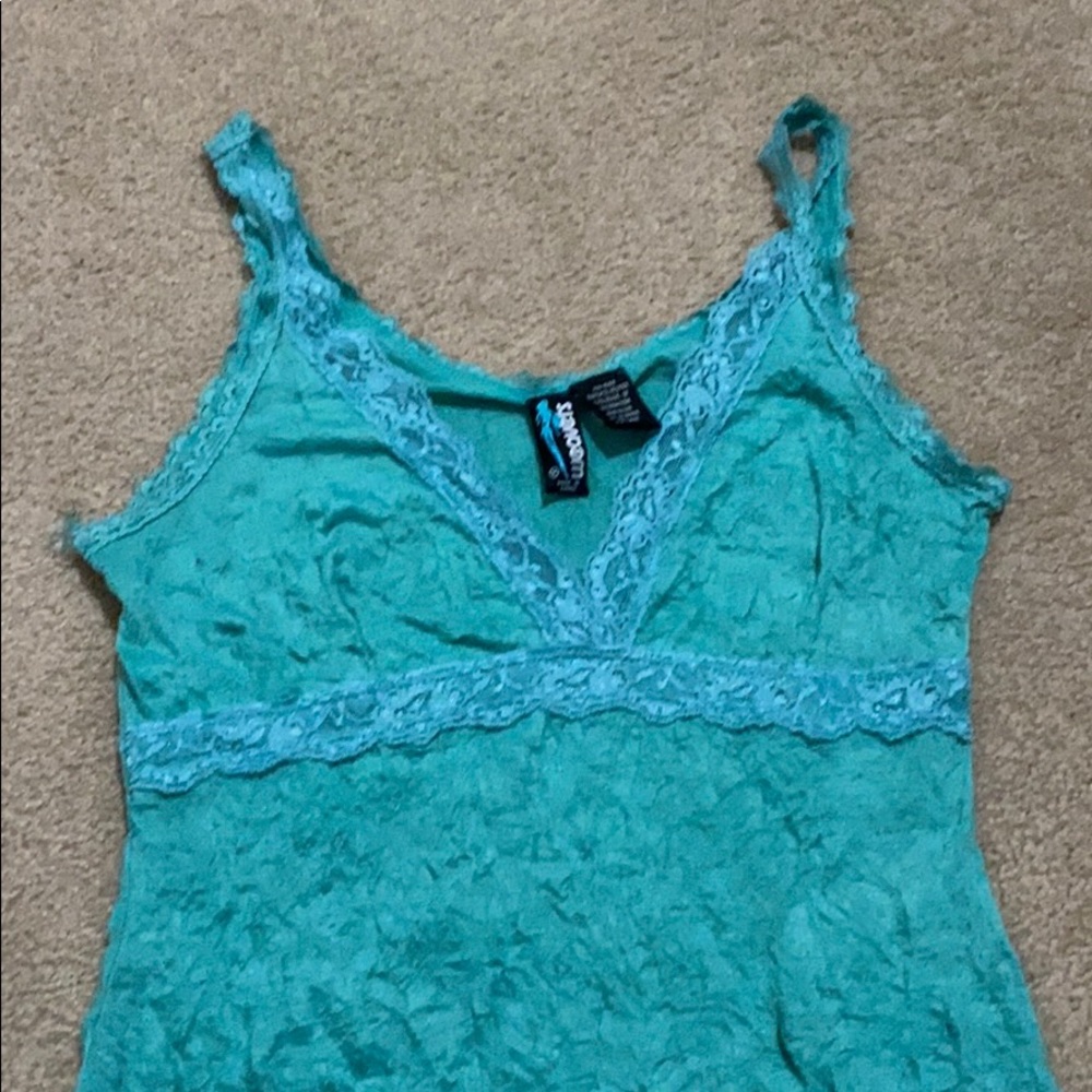 Women’s camisole, lace v-neck